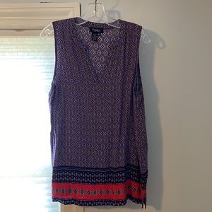 Sleeveless Papillon Multi-Color Shirt. Size Large